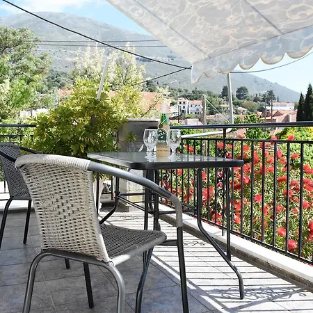 Starvillas Apartments&studios Agia Efimia